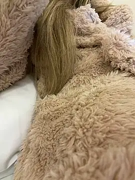 fofinhaa12 online show from February 15, 8:49 pm