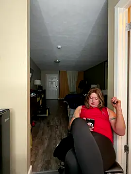 TSfem online show from December 2, 5:59 am