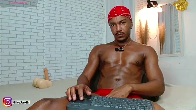 mikejaybra online show from February 8, 2:16 pm