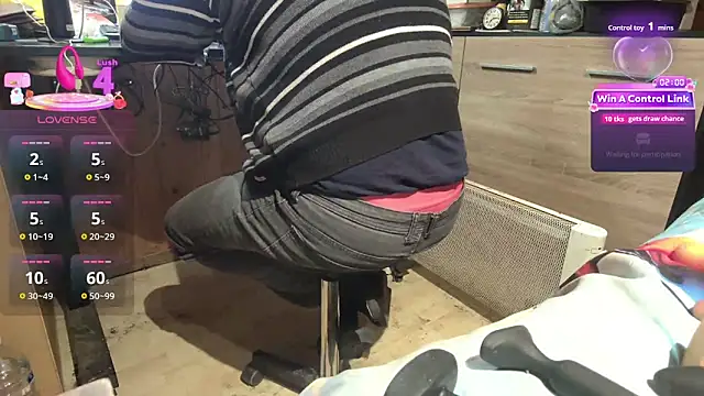 misteryman1956 online show from March 30, 5:14 pm