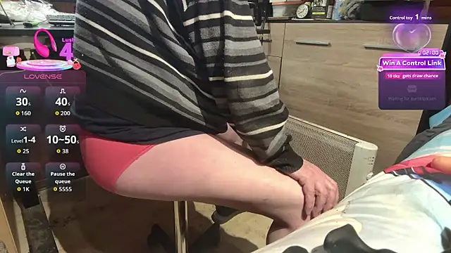 misteryman1956 online show from March 31, 6:08 pm