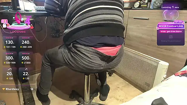 misteryman1956 online show from April 1, 6:14 am