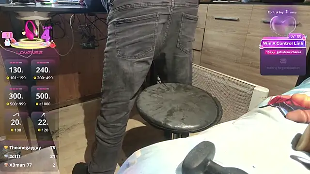 misteryman1956 online show from April 4, 6:27 pm