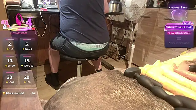 Snapshot of misteryman1956 chatting on July 5, 5:20 pm misteryman1956 online show from July 5, 5:20 pm