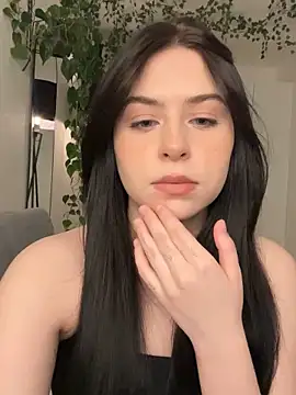 Snapshot of _SweetCandyy chatting on February 28, 8:28 pm SweetCandyy online show from February 28, 8:28 pm