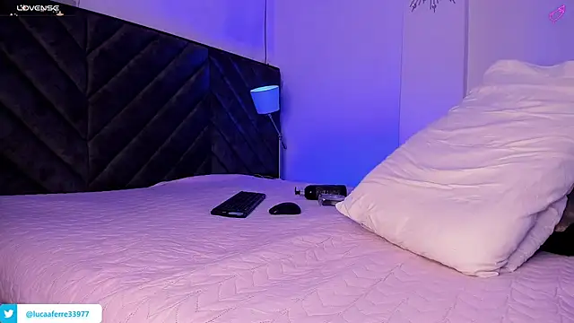 Luca ferrer  online show from February 10, 8:31 am