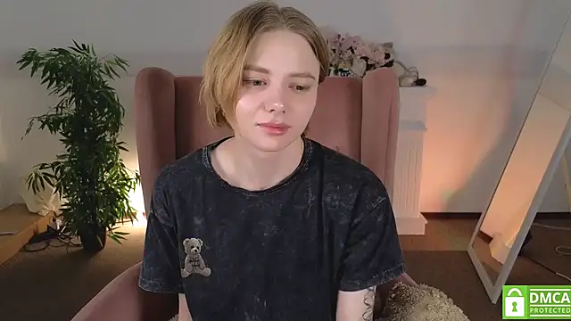 MirraBellanta online show from May 27, 12:51 am