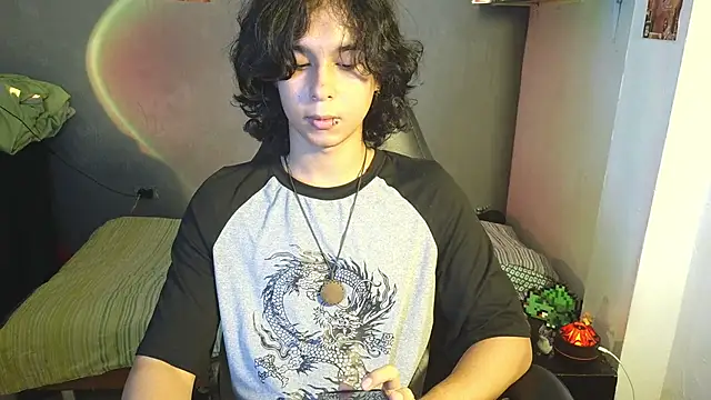 kairozz online show from March 8, 7:20 pm