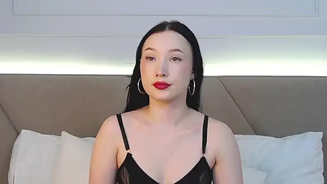 LeilaLow online show from February 27, 2:21 pm