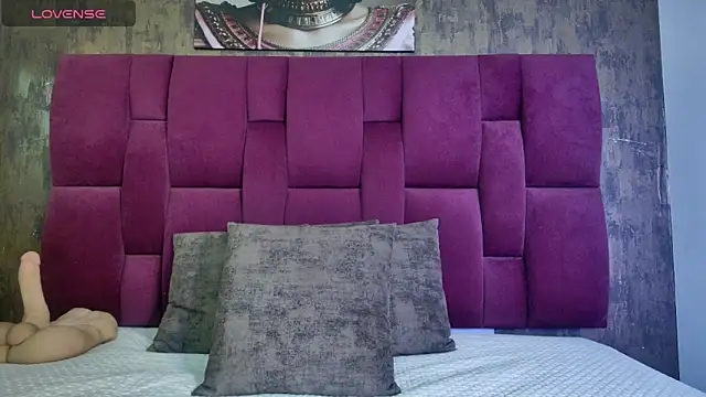 nicole  parker1 online show from October 21, 7:03 pm