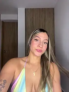 Issabela G1 online show from January 21, 3:15 am