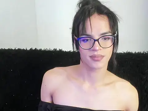 kerly monroe online show from October 16, 8:21 pm