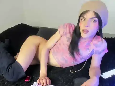 kerly monroe online show from March 14, 8:58 pm