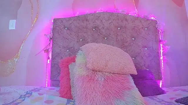 Bella  sweet online show from January 21, 9:57 pm