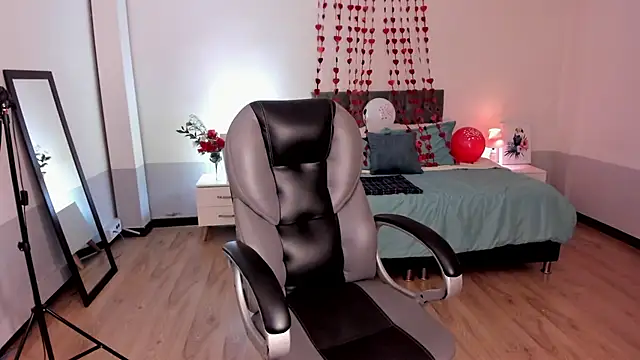 Snapshot of Nami_sunny chatting on February 14, 3:11 am Nami sunny online show from February 14, 3:11 am