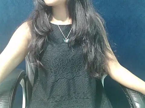 Yashi online show from November 25, 1:33 pm