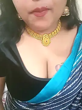 Snapshot of Ashwini_Gowda_91 chatting on January 11, 7:05 pm Ashwini Gowda 91 online show from January 11, 7:05 pm