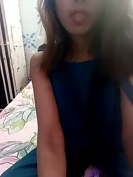 Snapshot of zoya_khan25 chatting on February 21, 7:12 am zoya khan25 online show from February 21, 7:12 am