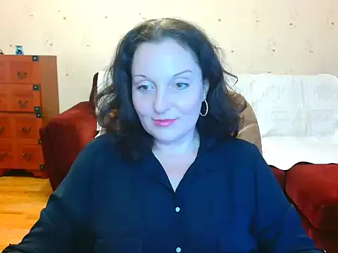 Alice3694 online show from February 7, 6:35 am