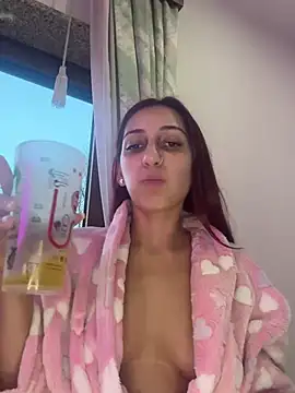 Snapshot of julialupato1606 chatting on January 31, 5:53 pm julialupato1606 online show from January 31, 5:53 pm