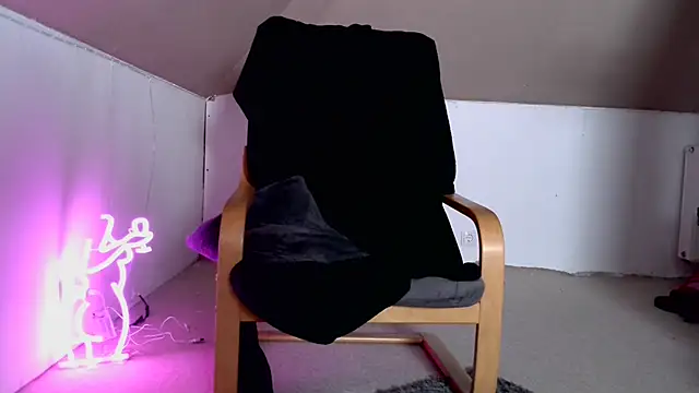 SonjaPrivat69  online show from March 6, 6:26 pm