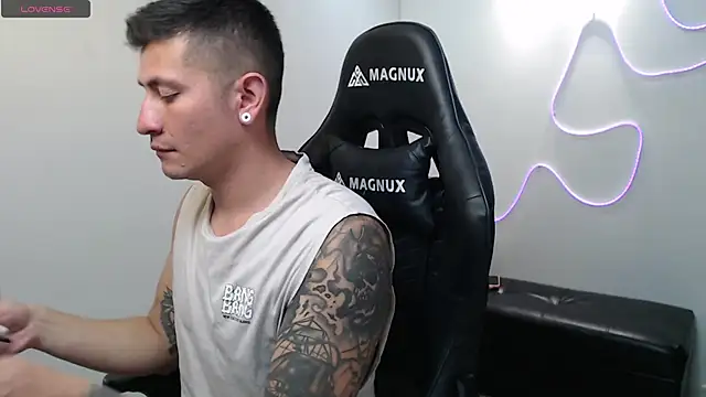 team dinamite69 online show from March 11, 3:02 pm