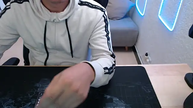 team dinamite69 online show from March 5, 12:23 pm