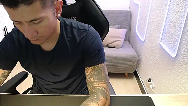 team dinamite69 online show from March 6, 12:01 pm