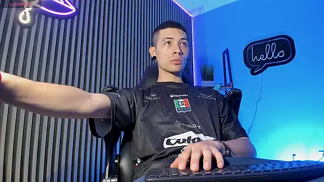 Jefer rick  online show from November 9, 12:14 pm