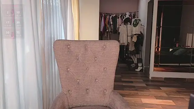 greyslopez online show from September 30, 9:20 pm