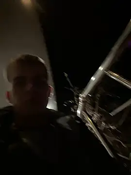 BenXLover online show from December 21, 2:52 am