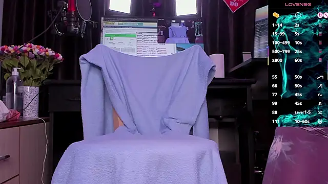 Snapshot of Raissa_sky26 chatting on February 13, 3:46 am Raissa sky26 online show from February 13, 3:46 am