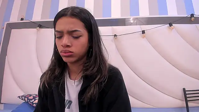 BritneyCollins online show from April 10, 1:16 pm