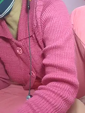 IndianRima online show from December 17, 3:45 am