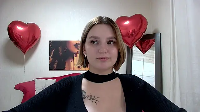 DianeMills online show from February 19, 1:51 am