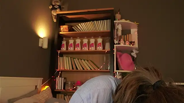 DarylBarks online show from February 15, 1:13 am