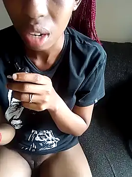 sexypetitexdoll23 online show from January 1, 1:16 pm