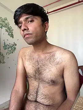 BoyzaraHatke online show from April 10, 9:58 am