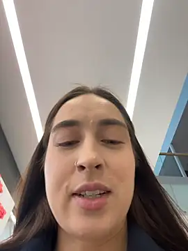 Holly Play online show from November 26, 12:06 pm