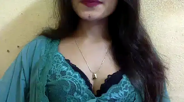 Snapshot of krati74 chatting on December 24, 7:11 pm krati74 online show from December 24, 7:11 pm