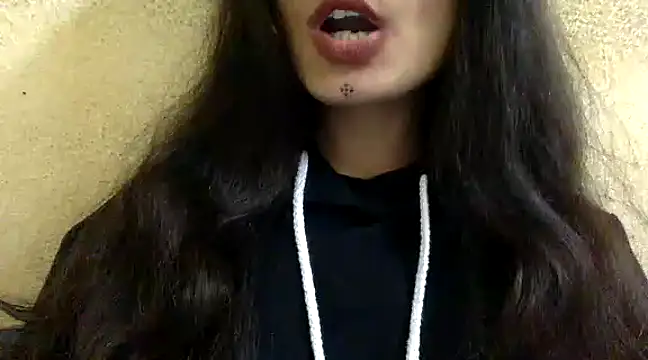 Snapshot of krati74 chatting on January 23, 5:42 pm krati74 online show from January 23, 5:42 pm