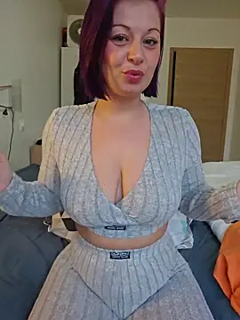 Chaudesquirt online show from February 23, 7:17 am