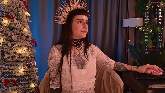 MichaellaMoon online show from December 20, 10:11 pm