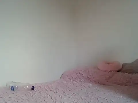 milfevha online show from March 23, 8:35 pm