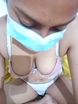 Snapshot of Thakshi_angel chatting on January 6, 2:36 pm Thakshi angel online show from January 6, 2:36 pm