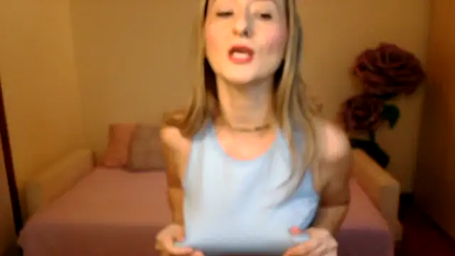 Snapshot of alexabecks chatting on December 9, 7:07 pm alexabecks online show from December 9, 7:07 pm