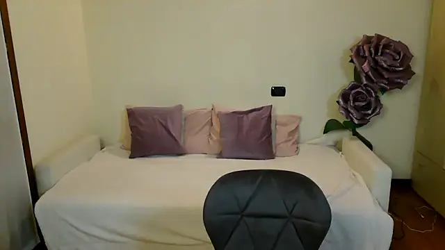 Snapshot of alexabecks chatting on February 10, 7:49 pm alexabecks online show from February 10, 7:49 pm