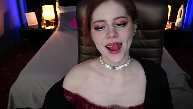 Sasha Exclusive online show from February 5, 8:04 pm