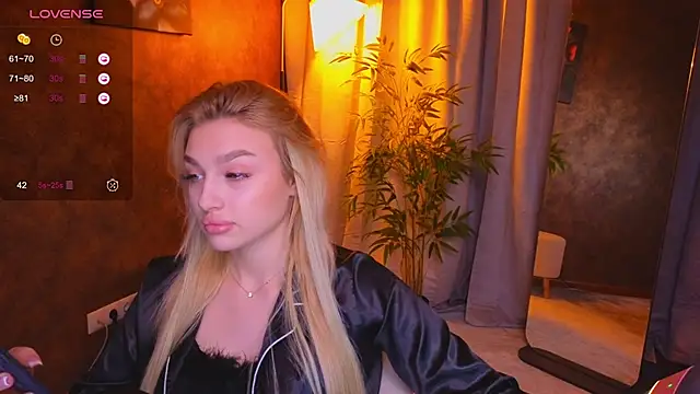 Ella Milla online show from January 27, 12:26 pm