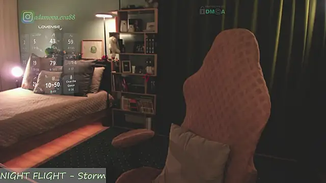 Snapshot of _Eva_Adama chatting on July 16, 4:24 pm Eva Adama online show from July 16, 4:24 pm